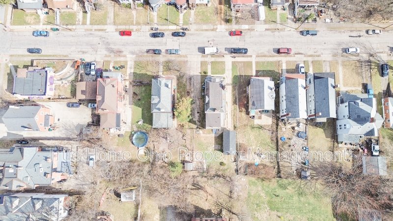 735 Considine Avenue property image