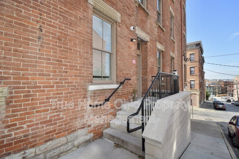 100 E Clifton Avenue - 3 property image