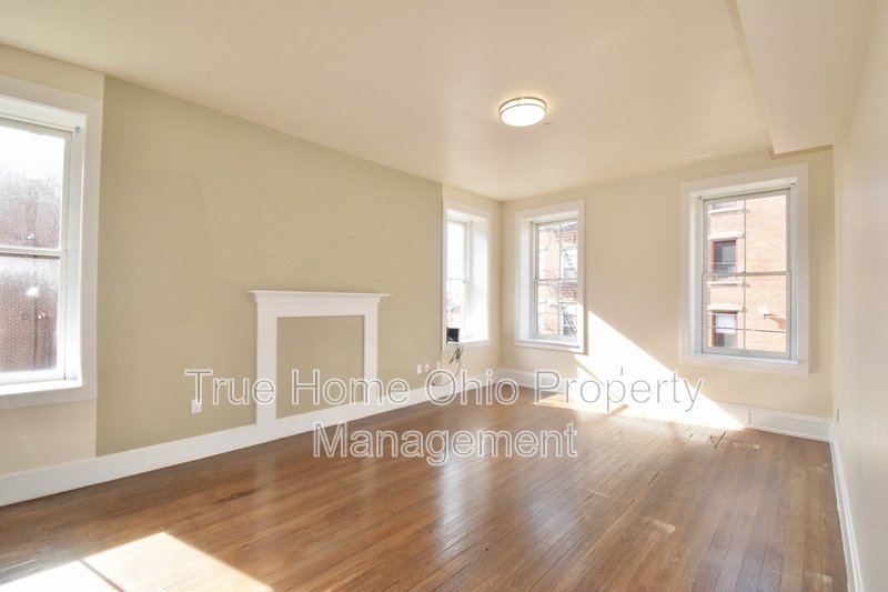 100 E Clifton Avenue - 3 property image