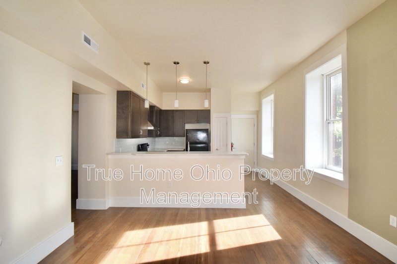 100 E Clifton Avenue - 3 property image