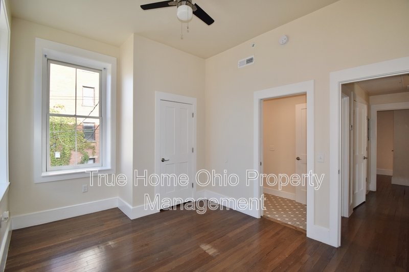 100 E Clifton Avenue - 3 property image