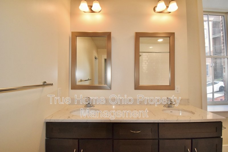 100 E Clifton Avenue - 3 property image