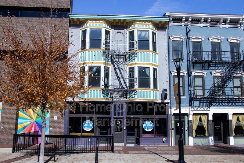 32 East Court Street #202 property image