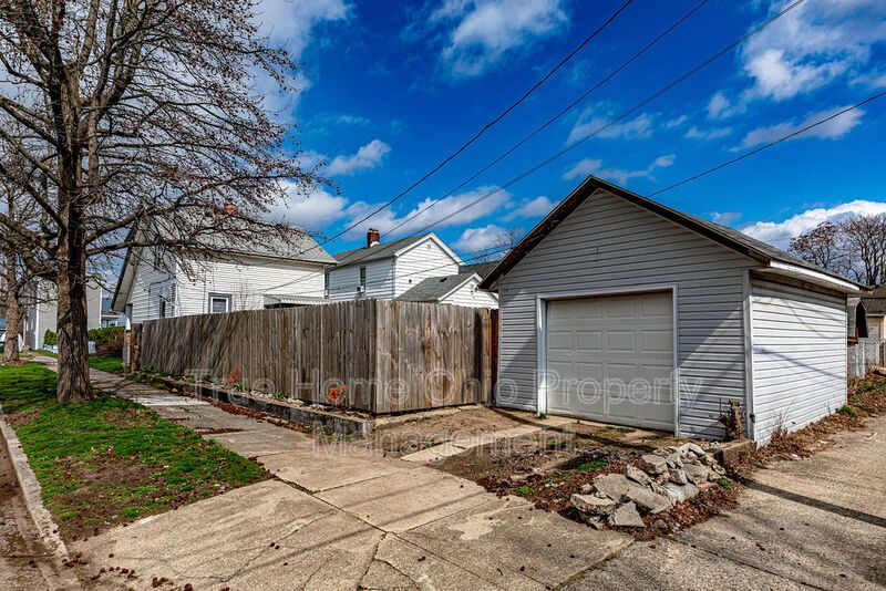 1103 Reservoir Street property image