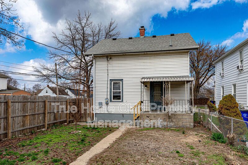 1103 Reservoir Street property image