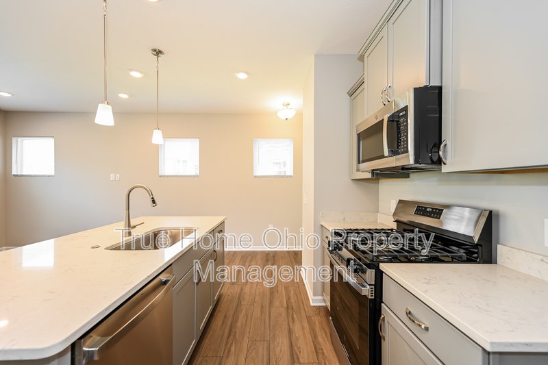 4930 Pebble Court property image