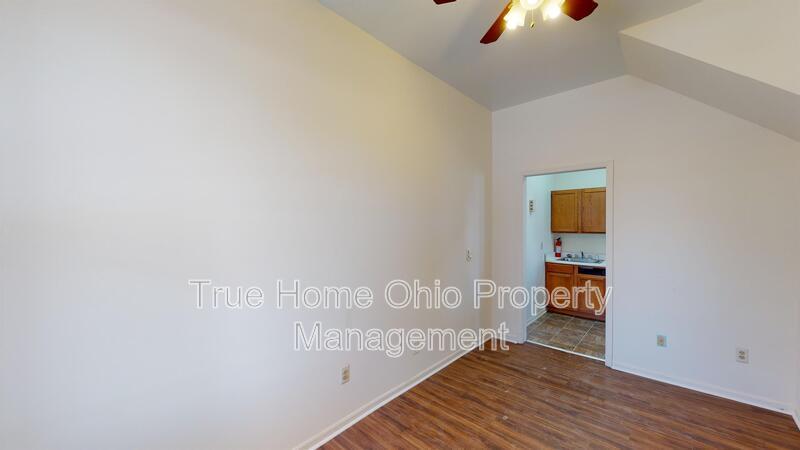 2215 Washington Avenue - 2 property image