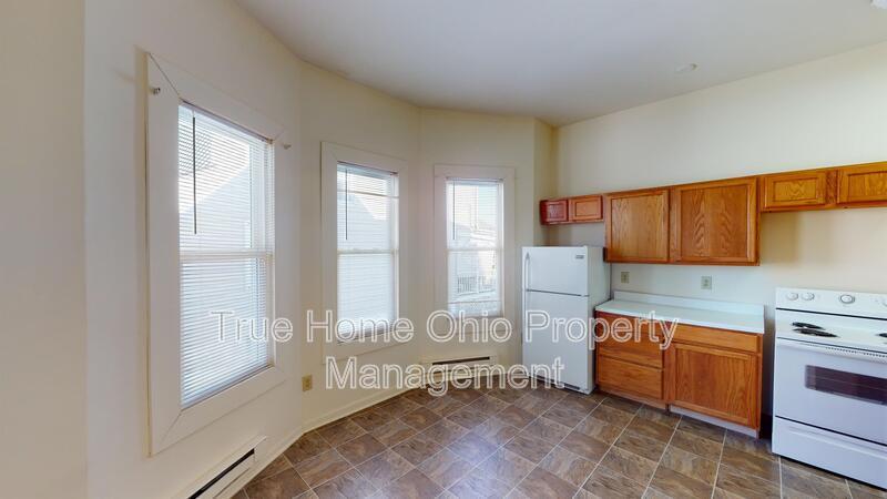 2215 Washington Avenue - 2 property image