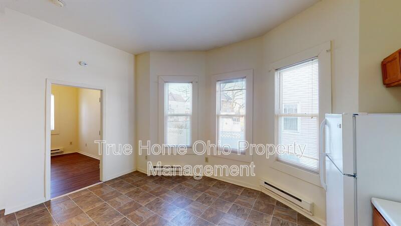2215 Washington Avenue - 2 property image