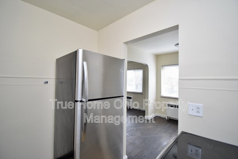 5739 Montgomery Road - 3 property image