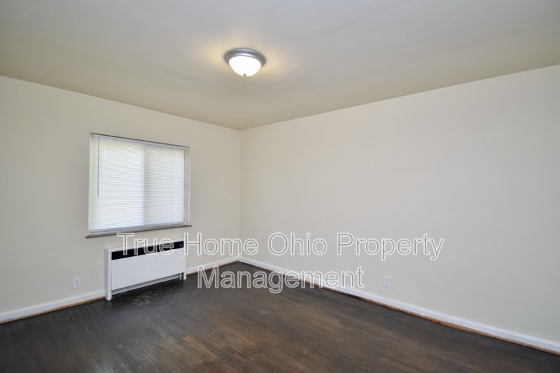 5739 Montgomery Road - 3 property image
