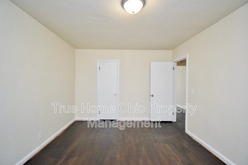 5739 Montgomery Road - 3 property image