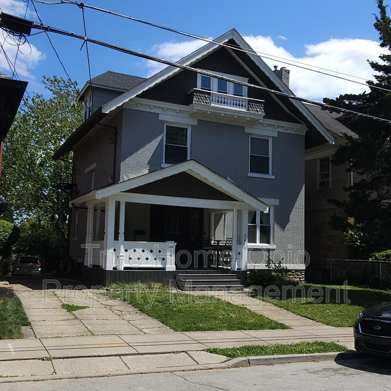 2216 Burnett Avenue - 2 property image