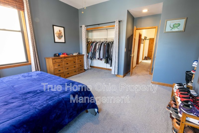 1241 Bates Avenue property image