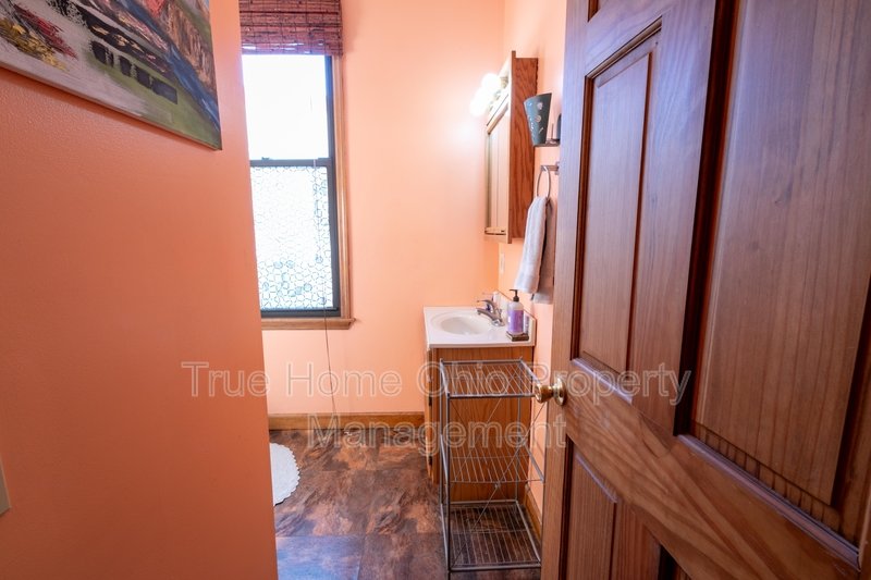 1241 Bates Avenue property image