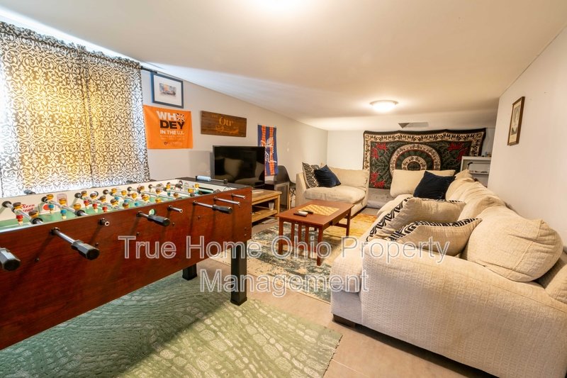 1241 Bates Avenue property image