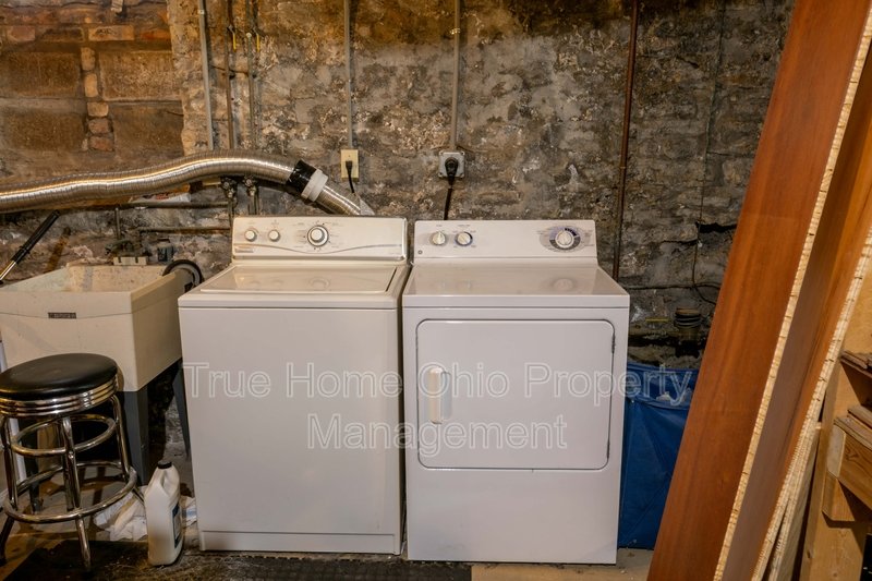 1241 Bates Avenue property image