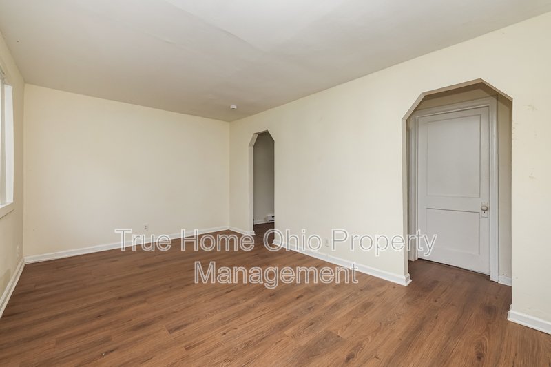 132 Burgess Avenue property image