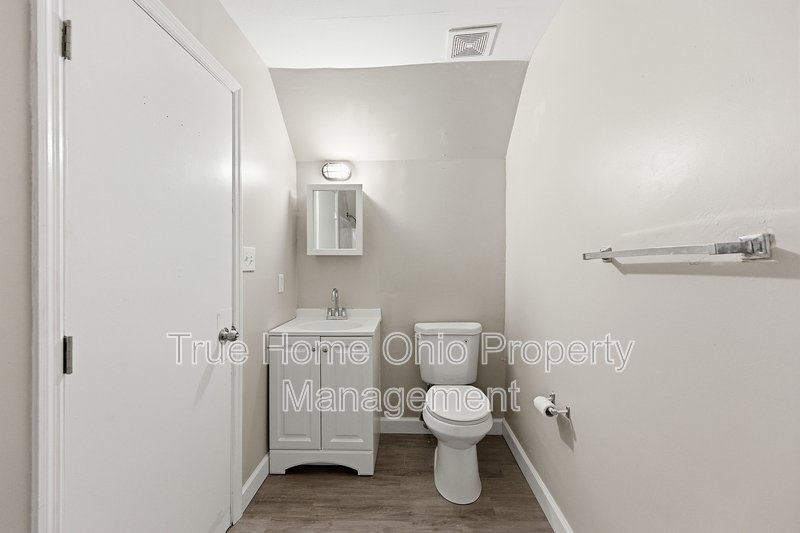 2612 Stanton Avenue - 3 property image
