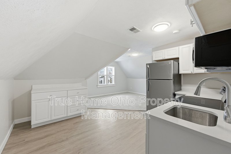 2612 Stanton Avenue - 3 property image