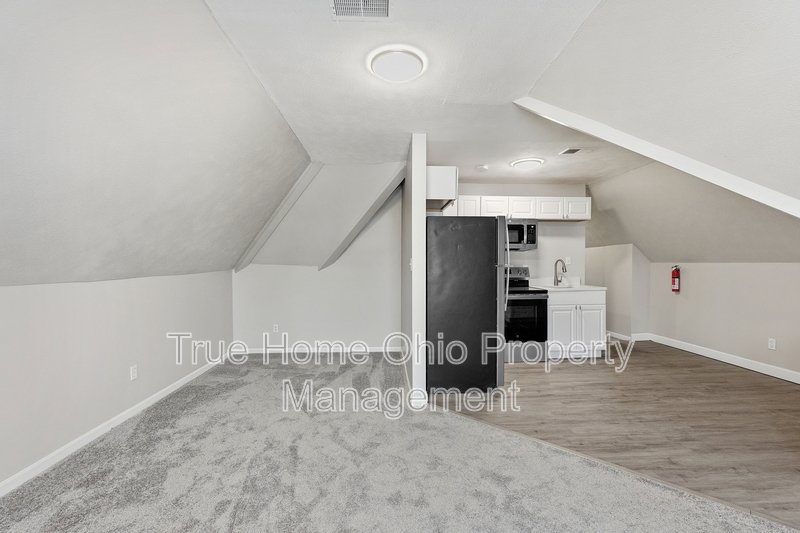 2612 Stanton Avenue - 3 property image