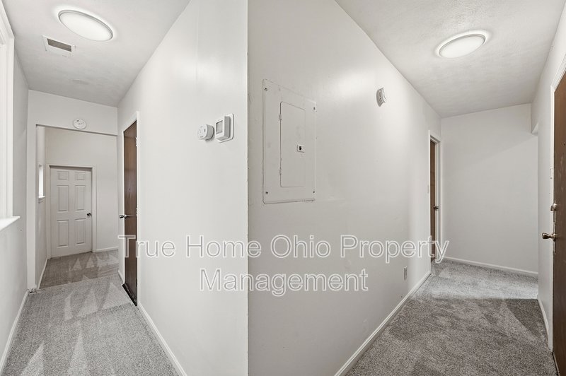 2612 Stanton Avenue - 2 property image