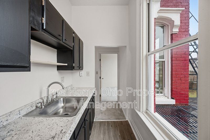 2612 Stanton Avenue - 2 property image
