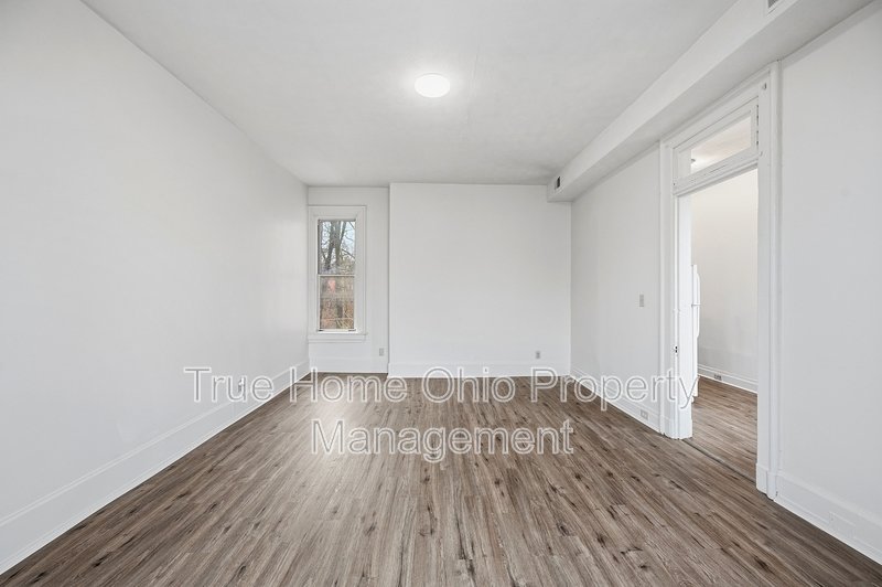 2612 Stanton Avenue - 2 property image