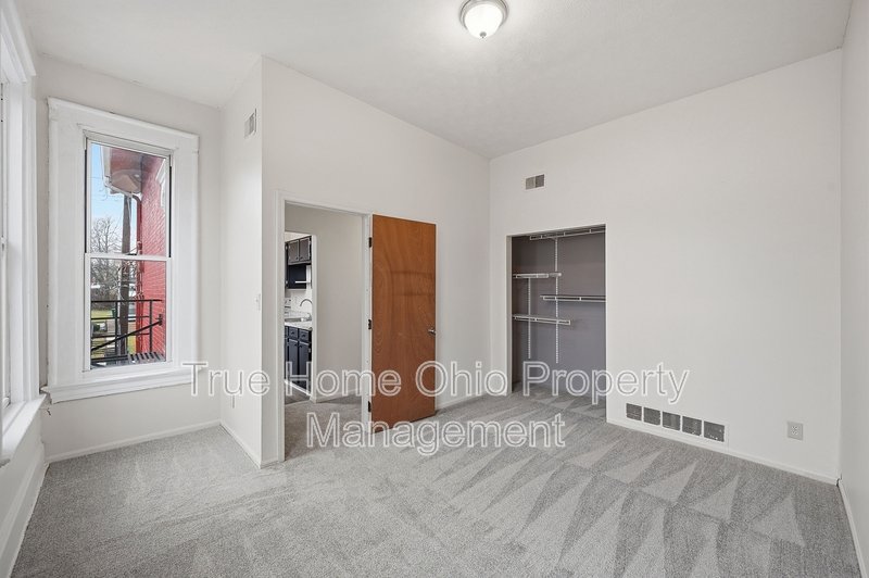 2612 Stanton Avenue - 2 property image