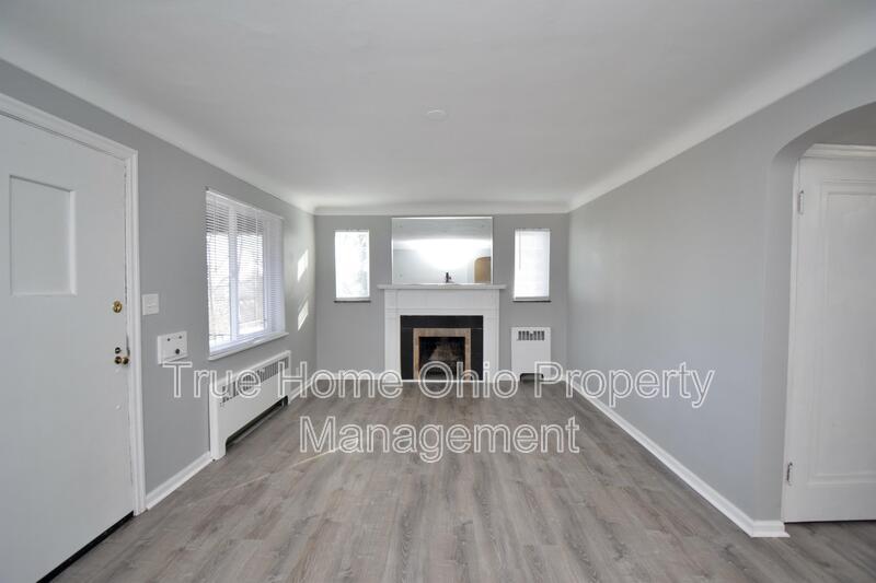 5219 Colerain Avenue property image