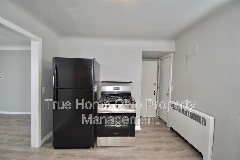 5219 Colerain Avenue property image