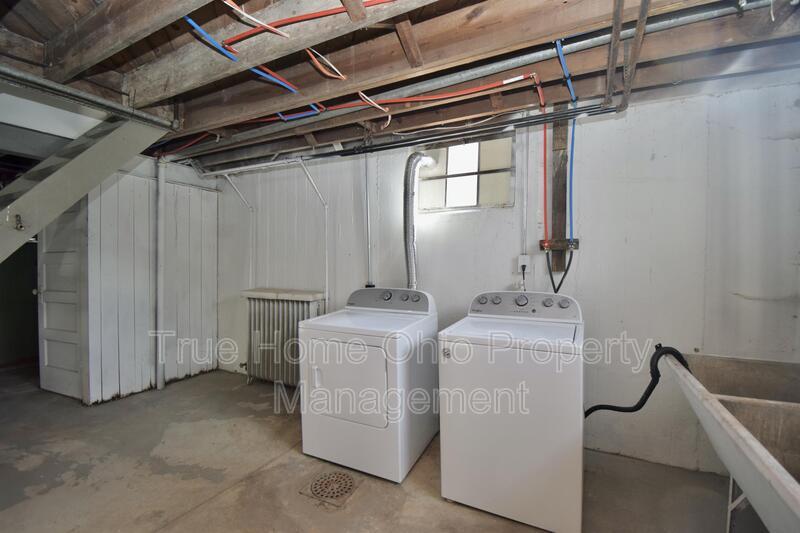 5219 Colerain Avenue property image