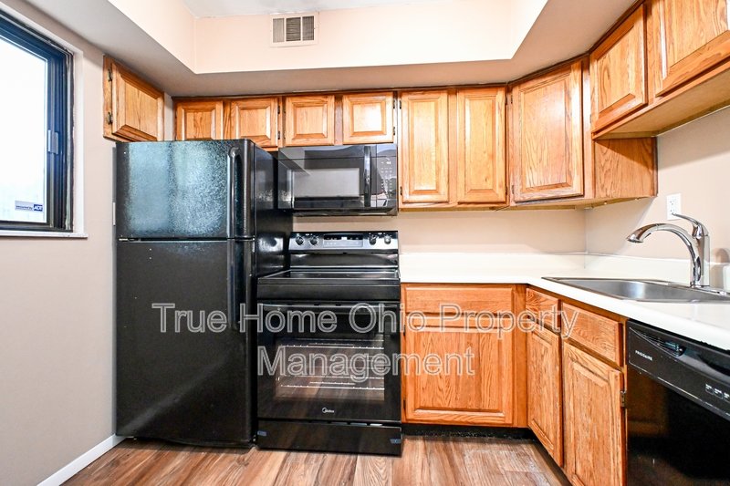 7752 Montgomery Road property image