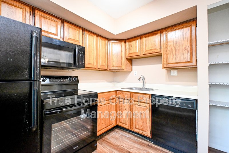 7752 Montgomery Road property image