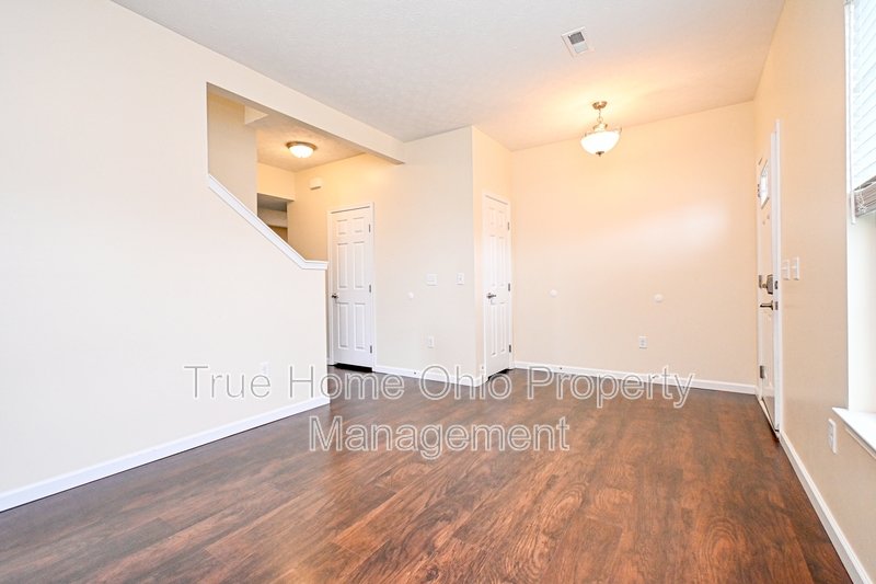 8453 Forest Valley Drive property image