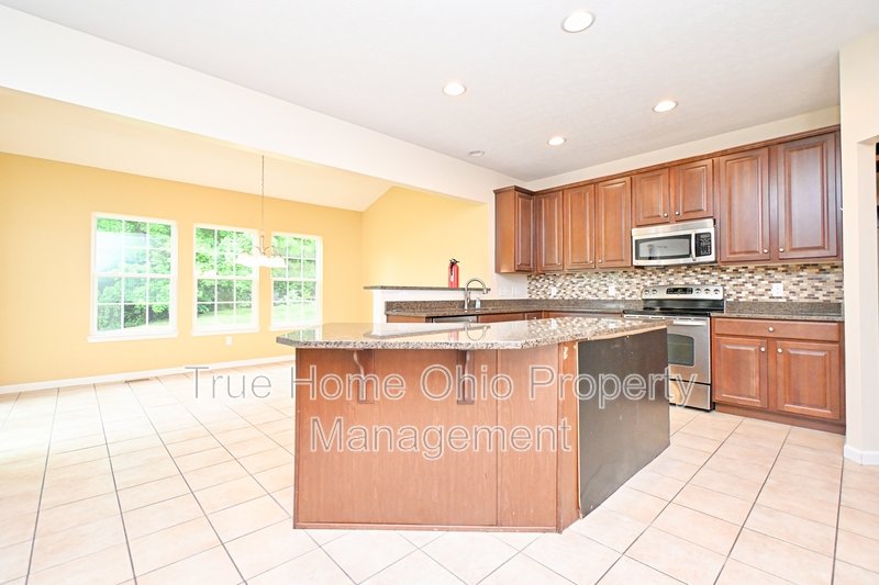 8453 Forest Valley Drive property image