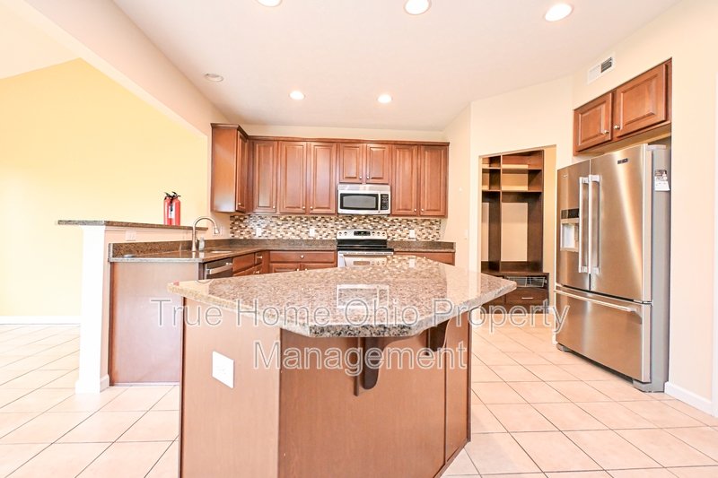 8453 Forest Valley Drive property image