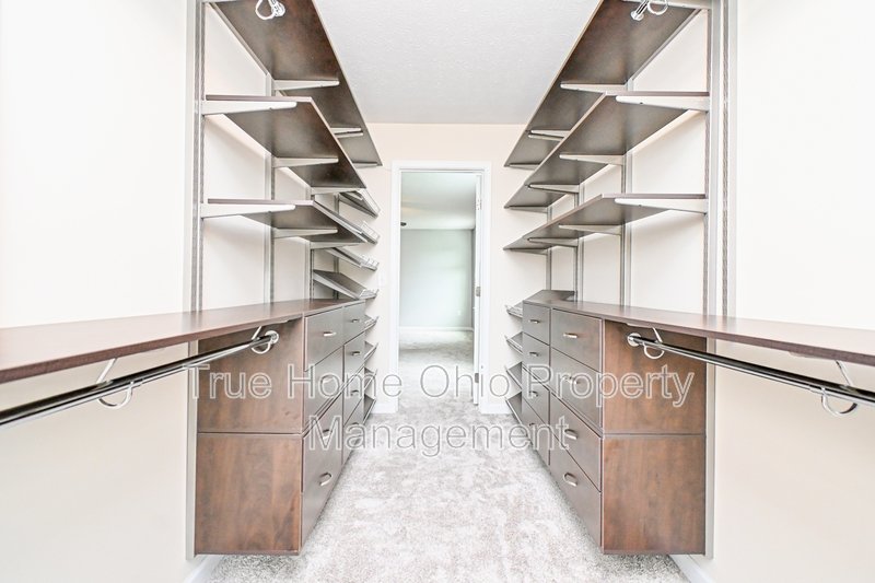 8453 Forest Valley Drive property image