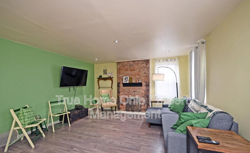 118 E Liberty Street - B property image