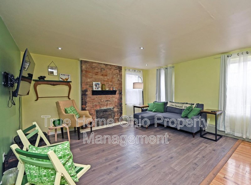 118 E Liberty Street - B property image