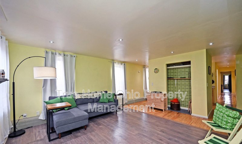118 E Liberty Street - B property image