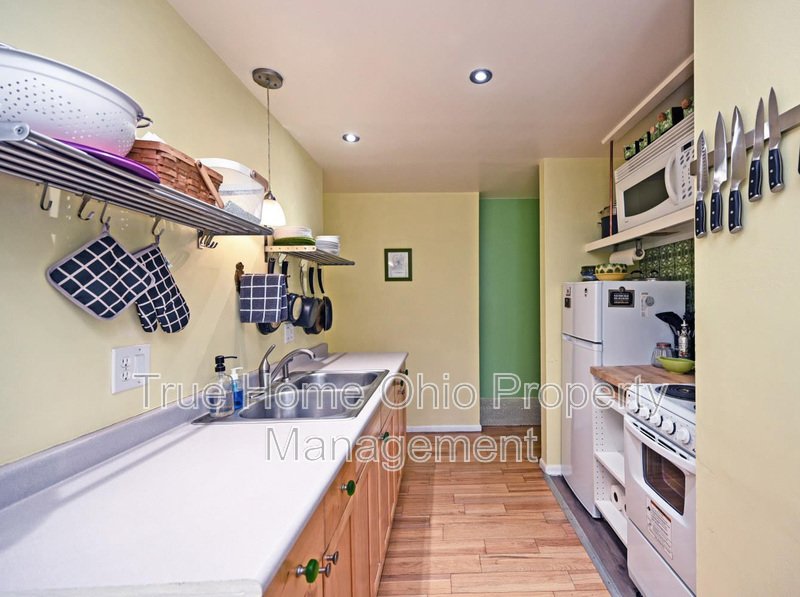 118 E Liberty Street - B property image