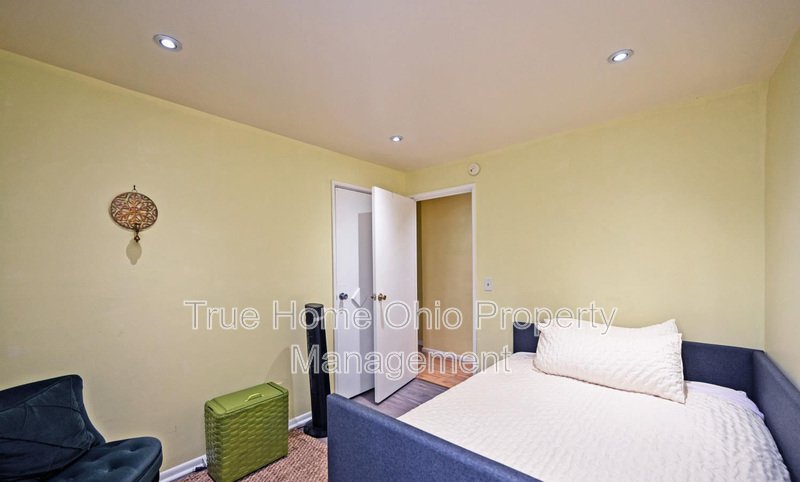 118 E Liberty Street - B property image