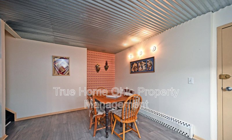 118 E Liberty Street - D property image