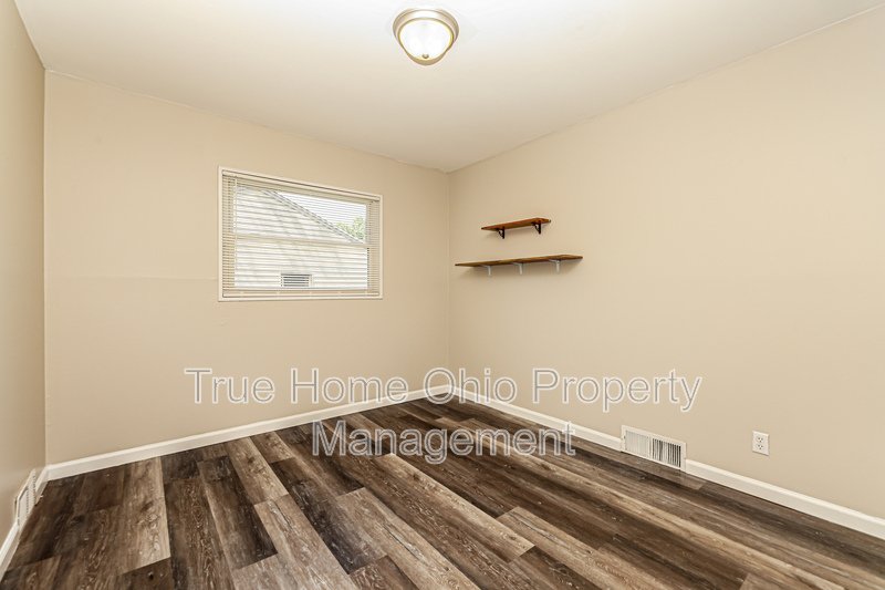 2205 Hazel Avenue property image
