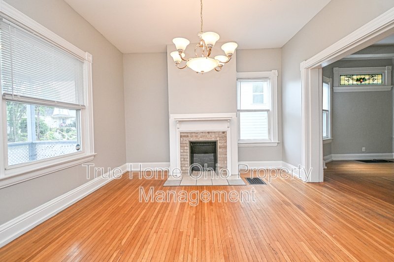 4221 Bell Street property image