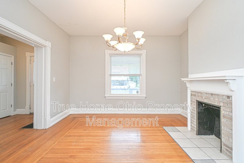 4221 Bell Street property image
