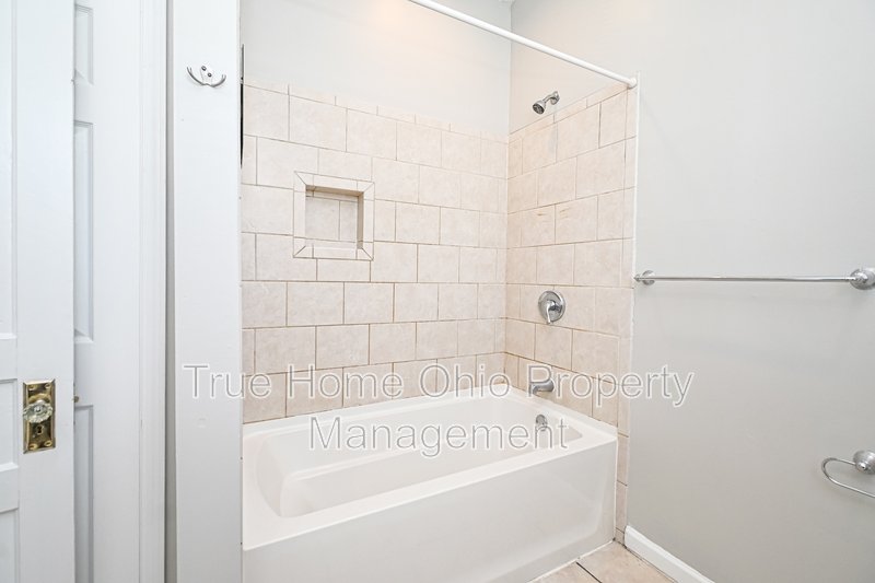 4221 Bell Street property image