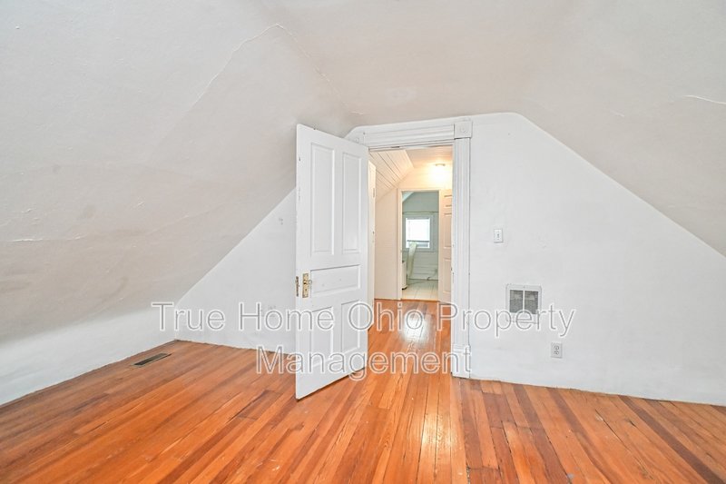 4221 Bell Street property image