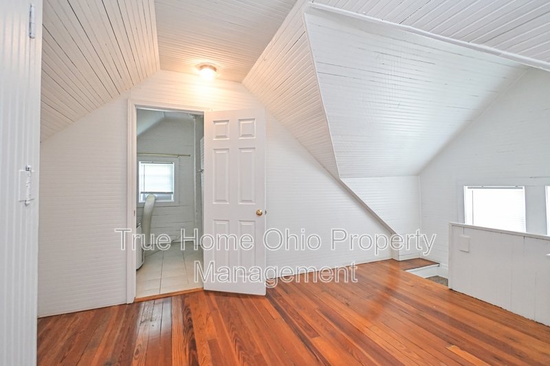 4221 Bell Street property image